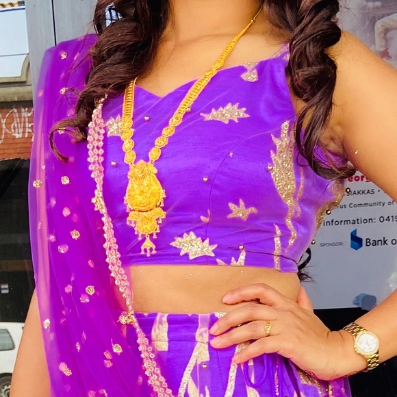 Purple boutique lehenga - Picture 3 of 3